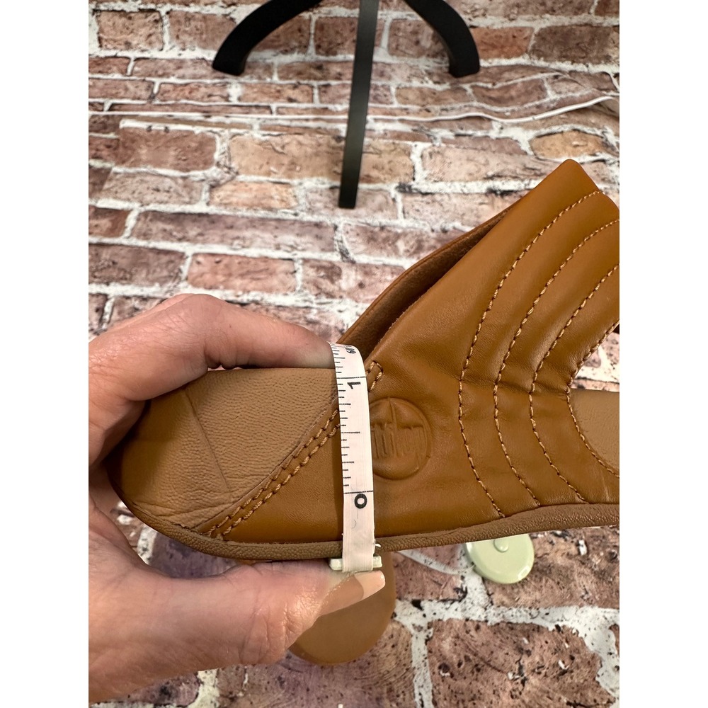 FitFlop Lulu Chevron Leather Toe-Post Sandals Tan Brown DX5-582 Womens 10 - Picture 16 of 16